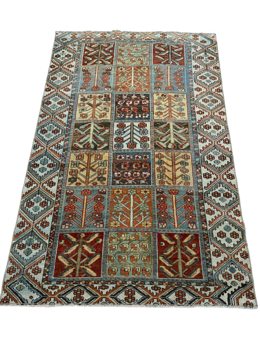 Bakhtiyari, 4.4 x 6.8
