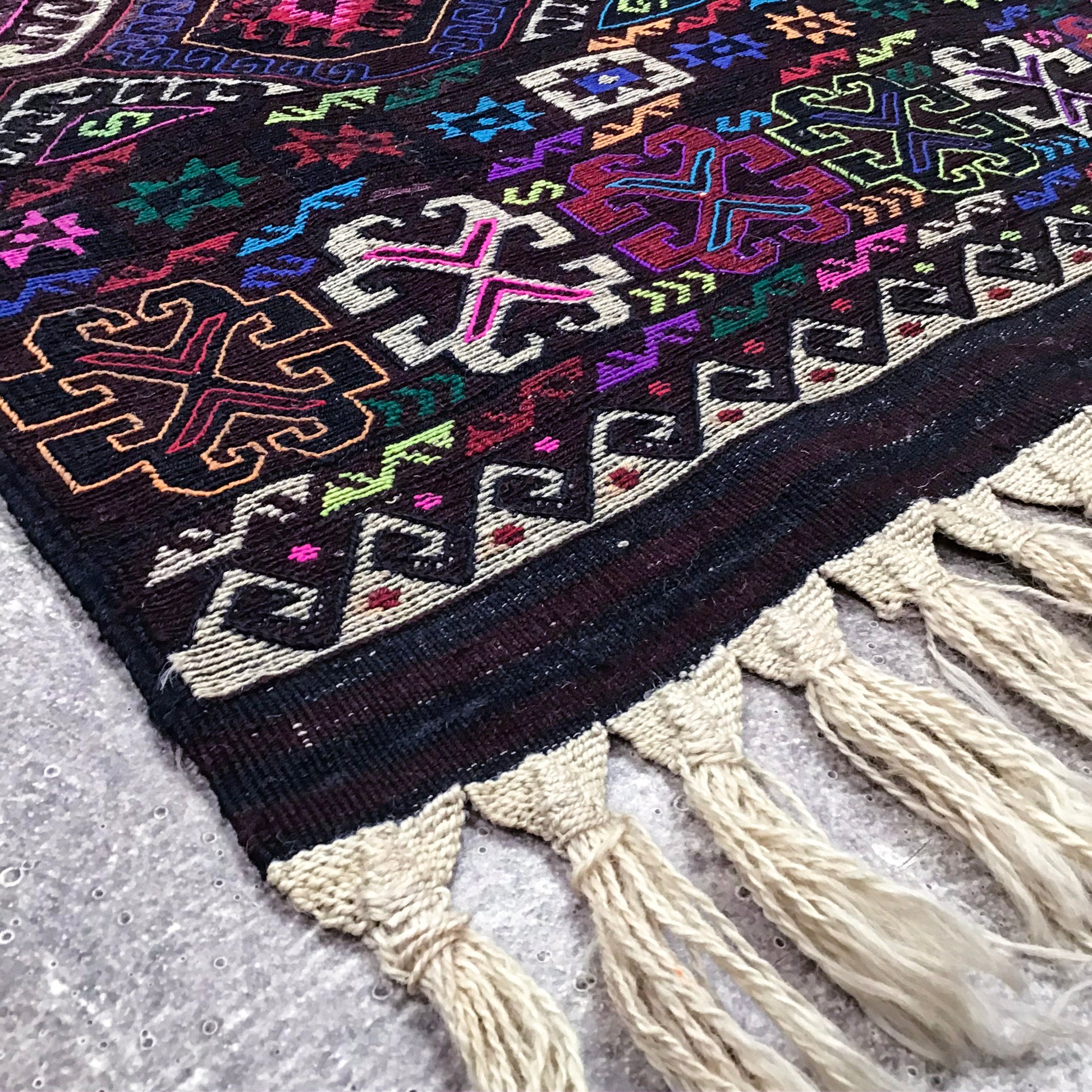 Handcrafted Kurdish Herki, 2'8 x 7'6