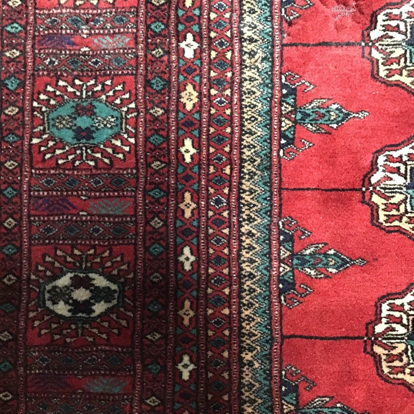 Handcrafted Pakistani Bukhara, 9'5 x 12'11